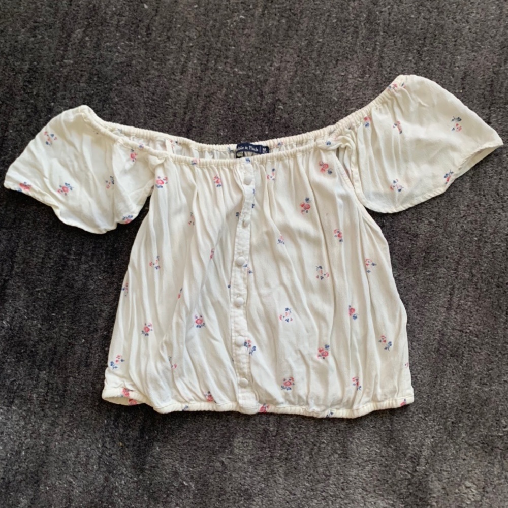 ABERCROMBIE FLORAL CROP TOP